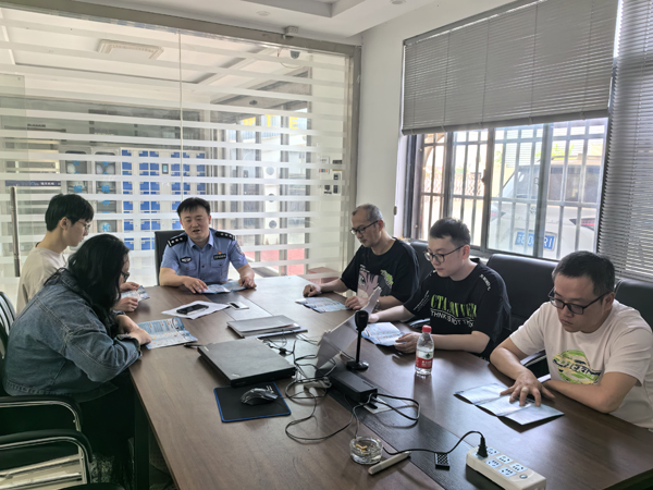 打擊整治網(wǎng)絡謠言，我們在行動！